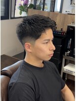 バタクラン(BATACLAN)&nbsp;フェザーアップ/フェード/バーバー/シェービング/理容室/メンズ