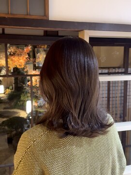 ミディアムロング×オリーブベージュ/グレージュ20代30代40代