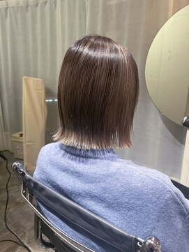 ストレータ バイ マリオ(Strata by mario) 切りっぱなしボブ×ハイライト