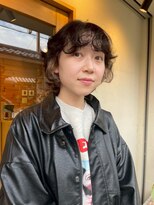 カフネ ジュントス ヨロ(Cafune' juntos YOLO) 癖毛風ショートパーマインナカラー