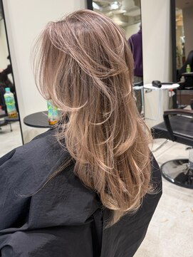 ハーパーズ 渋谷(harpers) アッシュベージュバタフライレイヤーカットロング