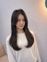 コロレ(COLORE)&nbsp;札幌白石区/大人艶ロングレイヤー/くびれ/30代40代/上品