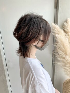 イロ ジェイアール JR奈良店(IRO) ショートウルフ/くびれレイヤー/ナチュラルグレージュ