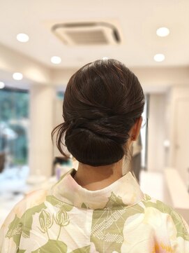 アンベリールフルー(EMBELLIR fleur) 【和装に映える】気品あふれるクラシカル和髪アレンジ