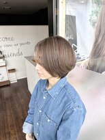 エニ(eni)&nbsp;36. 骨格補正ミニボブ/ミルクベージュ/デザインカラー