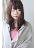 透明感のあるプラムピンク