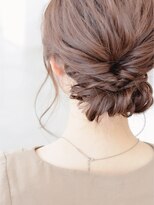 アドラーブル 駅南店(adorable) おとな可愛い♪ツヤ感×外国人風☆フェミニンアレンジ