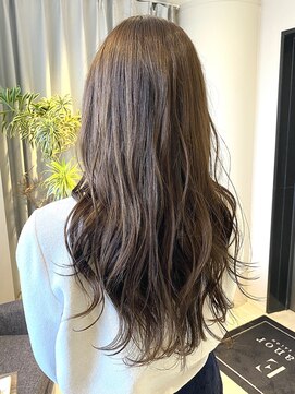 エレノア 梅田店(Eleanor) 20代30代◎小顔　無造作カール　ボブディ くびれセミディ