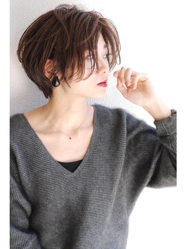 グロウミドル(GROW middle) 人気のハンサムショートボブ【middle】丸岡奈央