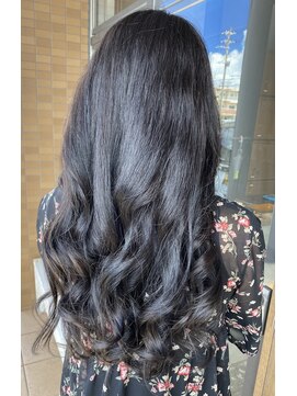 トリニティ(trinity) 韓国系・暗髪・グレー[豊見城・糸満・南風原・与那原]