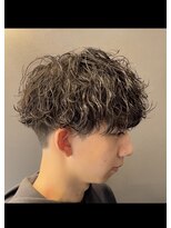 メンズ ソース 茶屋町(MEN'S SOURCE)&nbsp;〈梅田/茶屋町〉波打ちスパイラルパーマ