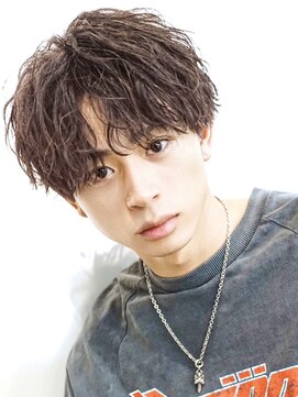 アイトーキョーリタ 渋谷(AI TOKYO Rita) メンズパーマブリーチニュアンス縮毛矯正