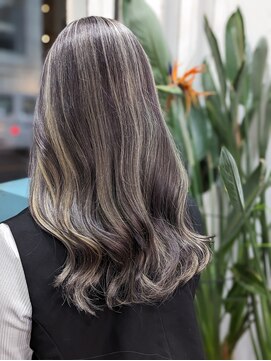 アン(Hair make un) ママハイライト