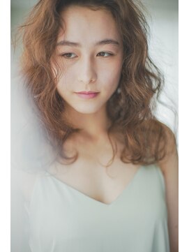 ベンジー オウン 代々木上原店(benji own) ナチュラルロングウエーブ　代々木上原