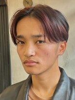 カムジーヘッドカミノウラ(COMEGHEAD KAMINOURA)&nbsp;ニュアンスワンカールパーマメンスカットパーマセンターパート