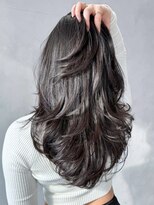 アイティー バイ アルバム 浦和店(IT by ALBUM)&nbsp;美髪セミディくびレイヤーアッシュブラック_ba501821