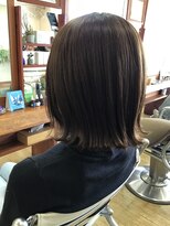 セェリーニ 外はねワンレン