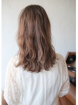 レックス 小倉駅前店(Rex)&nbsp;透明感たっぷりフォギーベージュ/センター分けボブ