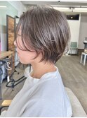 ショートヘア　ショートボブ　前髪なしショートヘア　近鉄奈良駅