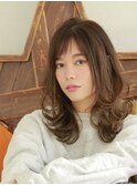 namie コテ巻きもパーマも重軽ウェービースタイル