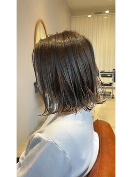 クルニエ(crenier) ●crenierで作るヘルシーな外はねボブ●