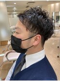 スーツに合うメンズパーマ【RENJISHI】