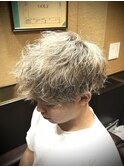 ハイトーンミルクティーベージュ　ブリーチカラー　池袋