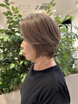 ギンザ ル グラン(JEAN CLAUDE BIGUINE GINZA Le Grand) 白髪を生かすカラーリングをしませんか？？