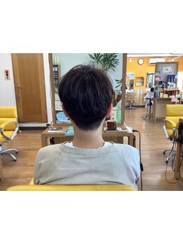 再現性の高いカット技術でサロン帰りの仕上がりが続く♪毎日のスタイリング、お手入れも簡単です。