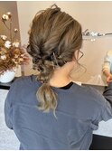 お呼ばれヘアアレンジ結婚式アレンジヘアセット編みおろしヘア