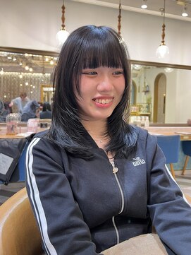 ロンドアベニール 北千住(Lond avenir) メルティカラー似合わせカットウェーブミディアムレイヤーカット