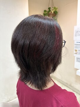 ギヴ 玉造店(Give) くびれ外ハネ　チラ見えレッド