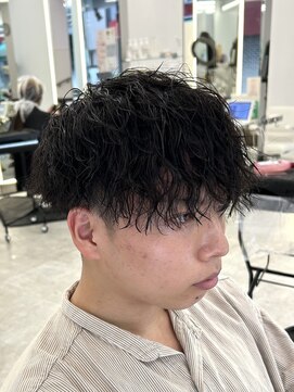 ウィル バイ ブラウン(Vir by Brown) この夏オーダーの多いメンズパーマ【ツイストスパイラル】