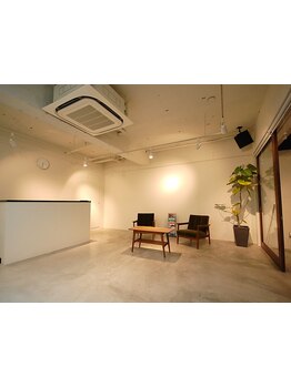 【メンズ/理容室】マンツーマンの極上空間♪周囲に気を遣わずリラックスできます。