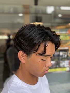 スウェル 船橋店(Swell) #サーフカール#スパイキーショート#ブルーブラック#船橋