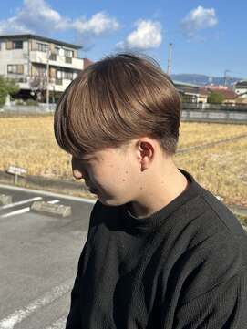 ナチュラルベージュカラー