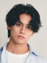 フィフス(fifth)&nbsp;原宿毛流れシャドウパーマセンターパートカットウルフ刈り上げ