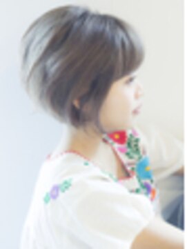 ザ シー 橋本(The C) ひし形シルエットの大人ボブ