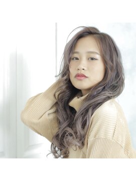 ヘアアンドメイク サファイア(Hair and Make SAPPHIRE) ＃かきあげ＃ロング＃艶感 たっぷり＃プルエクステ＃静岡