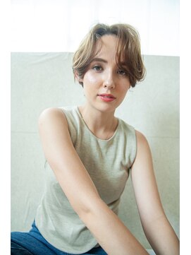 アメリ 新宿(Ameri) Ameri ブロンドショート【新宿】