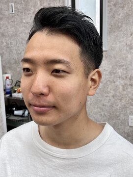 ヘアサロン シュウ 【戸田公園5分/メンズバーバー】刈り上げスタイル