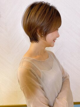 ロンド ストラーダ 心斎橋(Lond strada) ショート×ハイライト白髪ぼかし×シルキーベージュ[心斎橋]