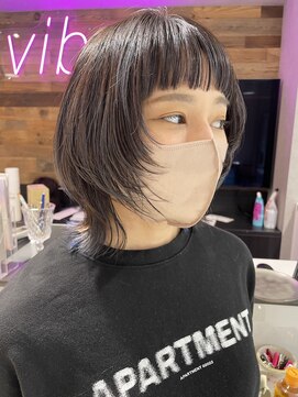 バイブス バイ ケンジ(vibes by KENJE) ハイライトカラー　ウルフカット