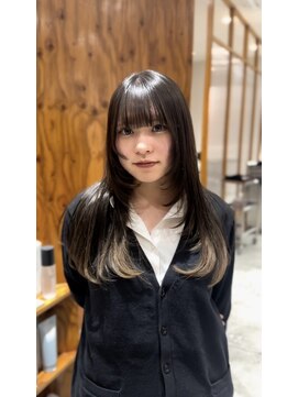 ザ ニア(THE Nia) レイヤーカット