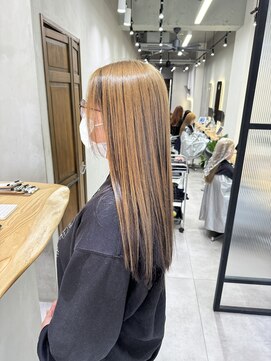 フェリア 松山(Feria) 【Feria松山】白石のミラーカラー☆