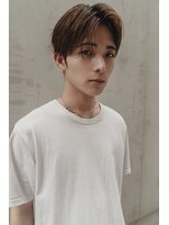 アニー(ANY)&nbsp;センターパート、メンズヘア、マッシュ、ニュアンスパーマ