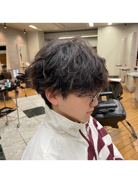 アサクラ シンキタ(ASAKURA SHINKITA) シャドウパーマ