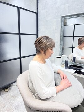 イーズ バイ インス(Yeeee.s by INCE) 白髪ぼかし/脱白髪染め/脱白髪染めハイライト/透明感