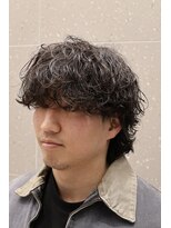 リスター(ReStar)&nbsp;心斎橋ツイストスパイラルパーマ波巻きパーマフェザーマッシュ