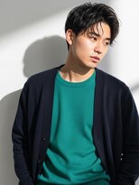 エムエイチバーバー 肥後橋(MH THE BARBER)&nbsp;爽やか色気のセンターパート【肥後橋駅・西梅田・本町】